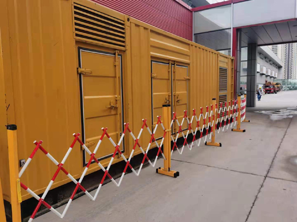 向阳租赁发电机发电机油箱使用后要定期清除油箱底部沉淀的杂质