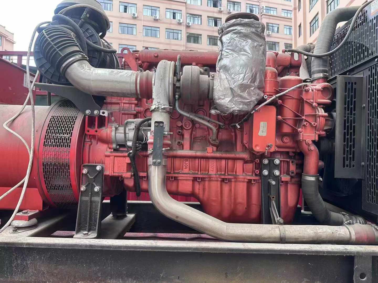 向阳如何选择适合 600kW 柴油发电机组的过载保护器？