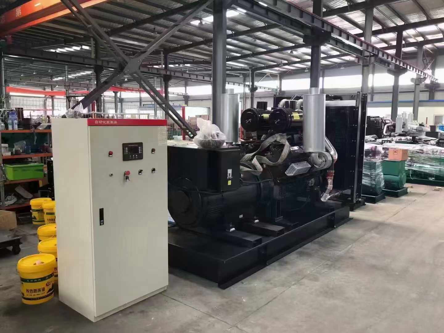 向阳发电机2000kVA 负载需要多大的电缆？